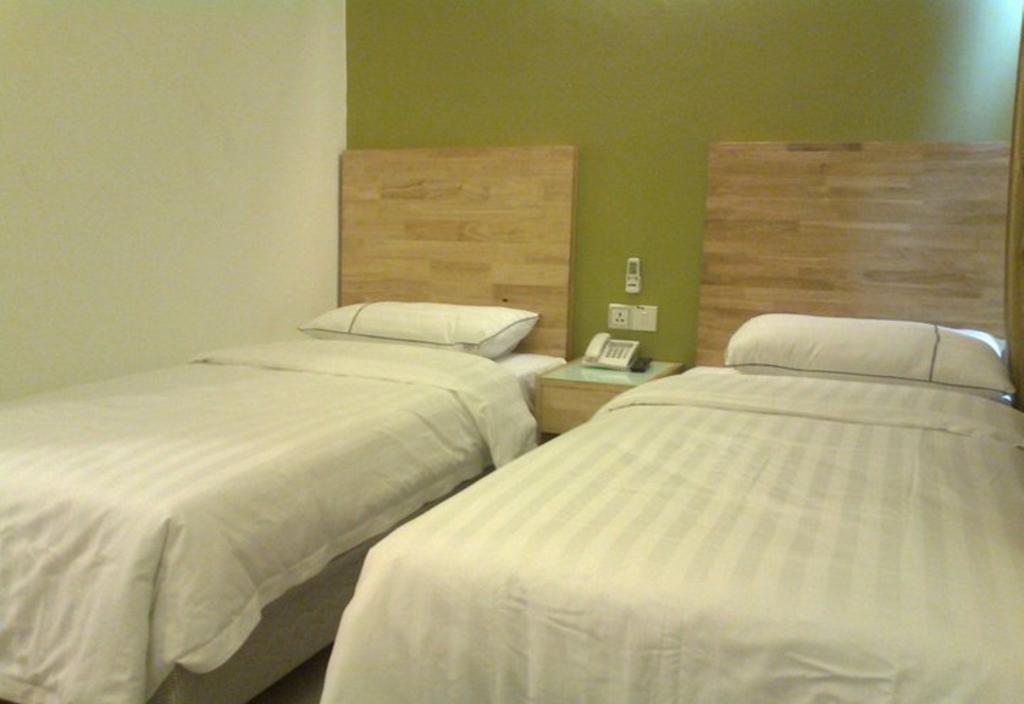 Hotel Desaria Петалинг-Джая Номер фото